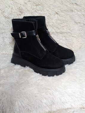 Olivia Miller Angie retro combat moto boots - Size 8